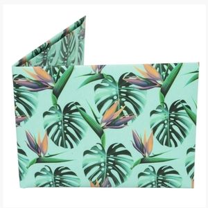 Eco-friendly water resistant paper wallets